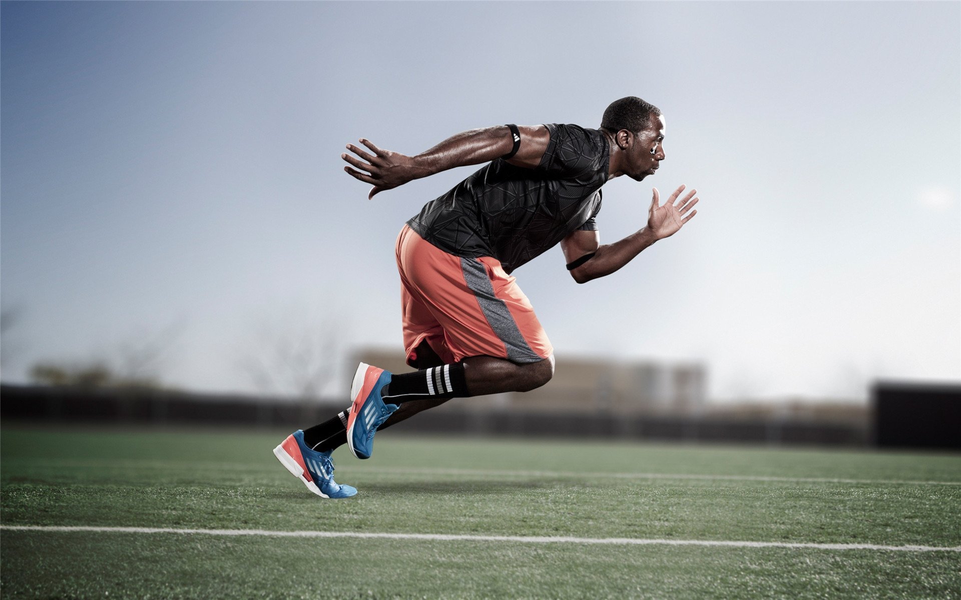 英超争冠之夜，黄喜灿成为胜负手