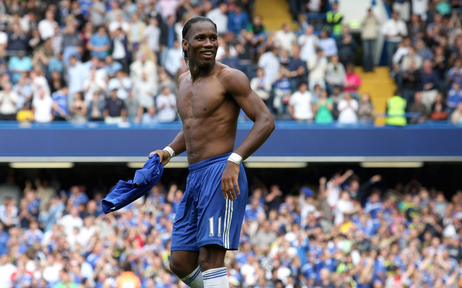 巴黎对阵荷兰，阿克彻底打爆防线，战术解析与比赛转折点