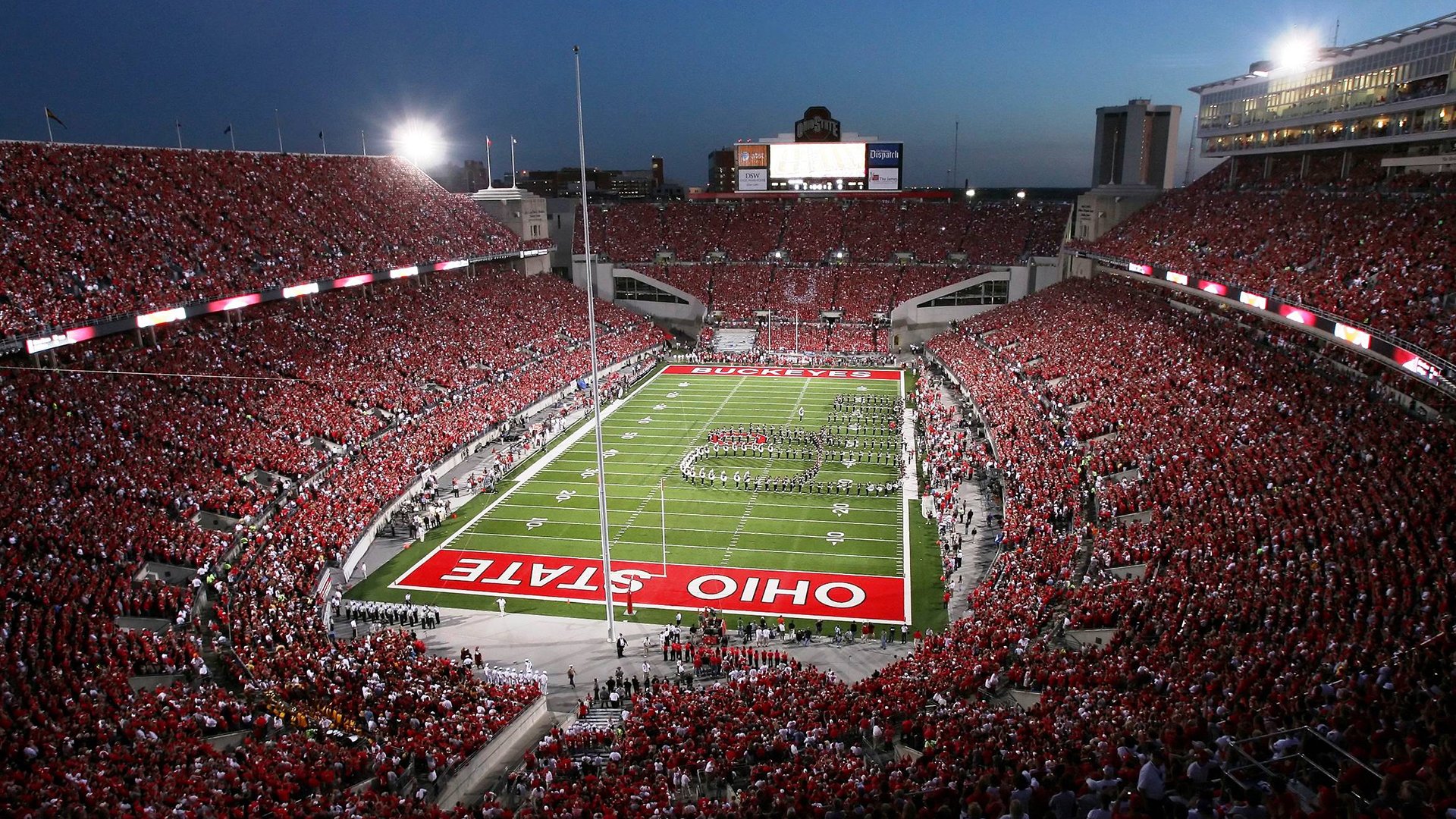 北非雄鹰绝杀展翅，C罗持续传奇拉开时代差距