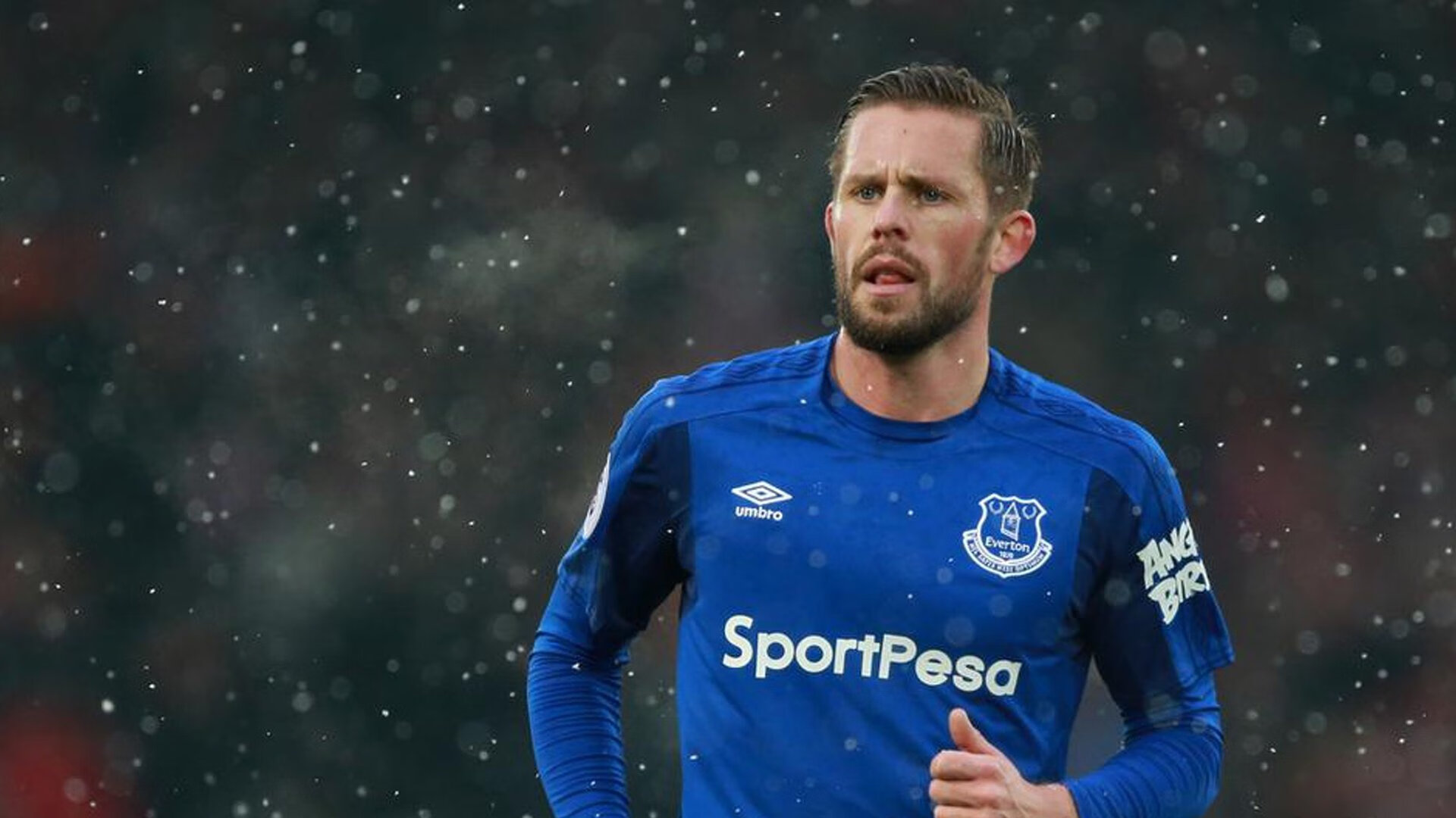 当勇士对阵爵士遇上约基奇评分拉满,一场错位叙事中的篮球哲学