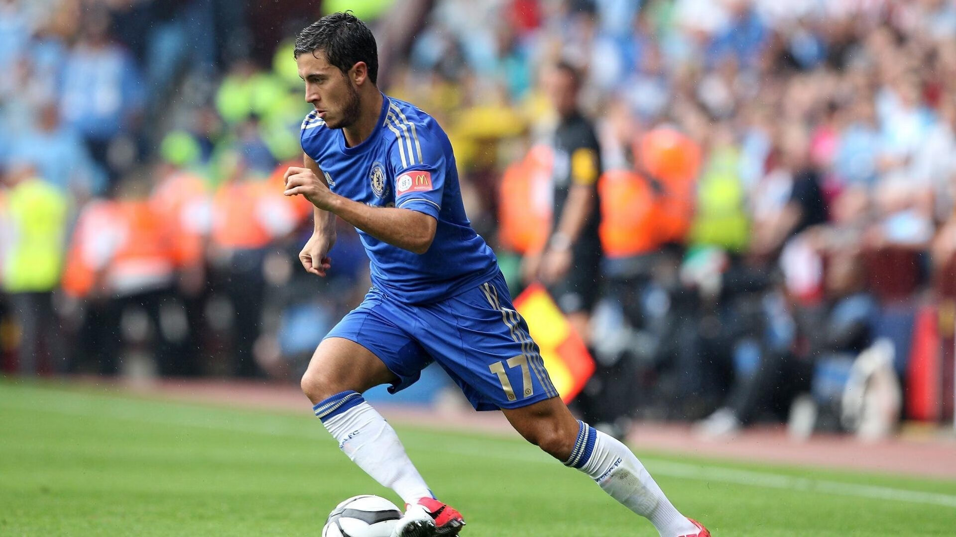 非洲雄狮几内亚全面压制南美劲旅，神秘射手阿克一剑封喉成关键先生