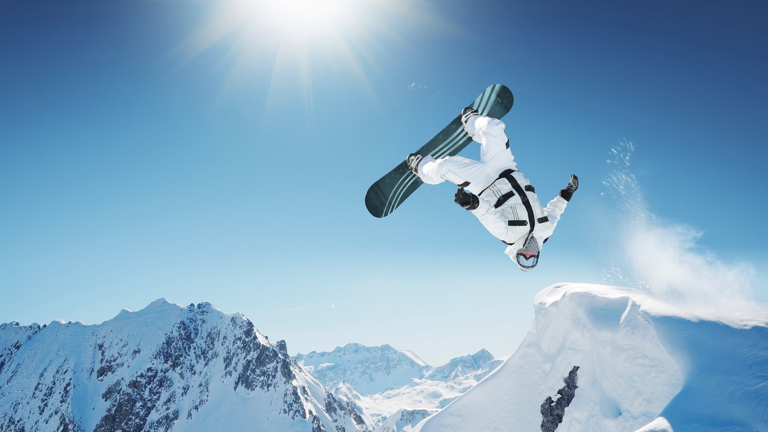 红土与硬地的交响,梅德韦杰夫带队鏖战,跨越法网美网的战术革命