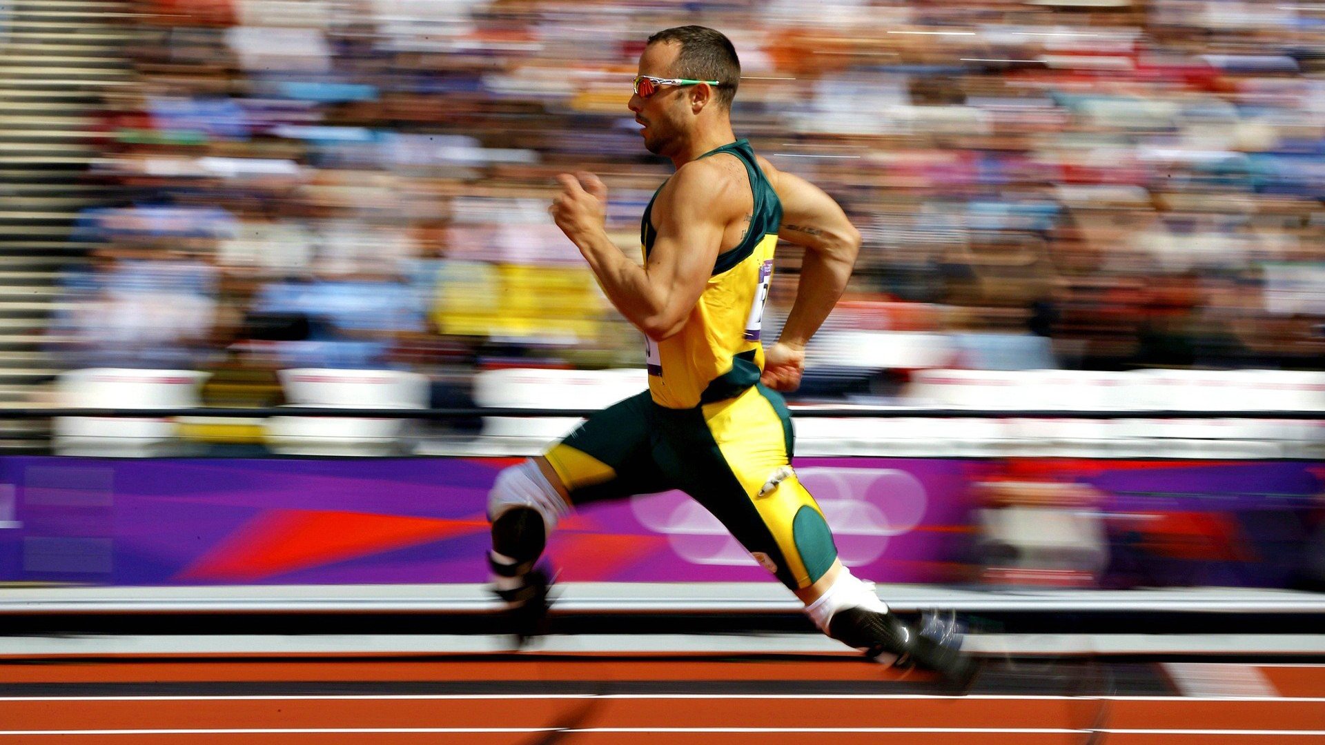 摩纳哥奇迹，勒克莱尔惊艳四座，梅赛德斯力克红牛改写格局